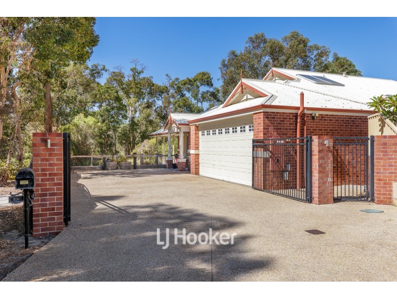 8 Cadell View, Millbridge WA 6232