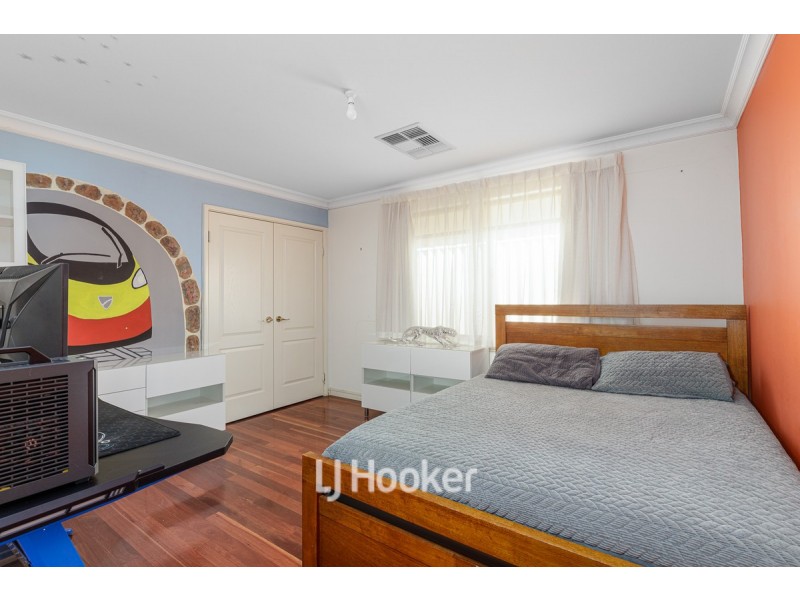 8 Cadell View, Millbridge WA 6232