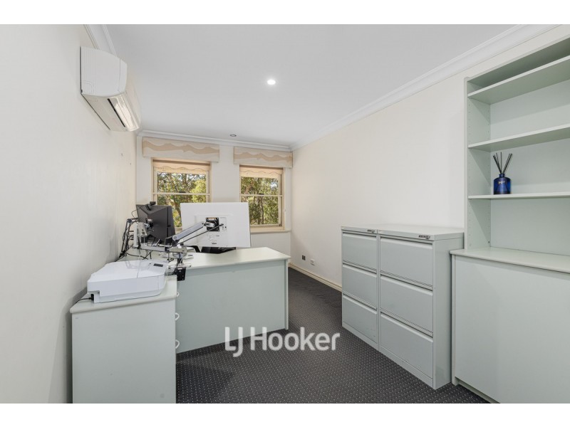 8 Cadell View, Millbridge WA 6232