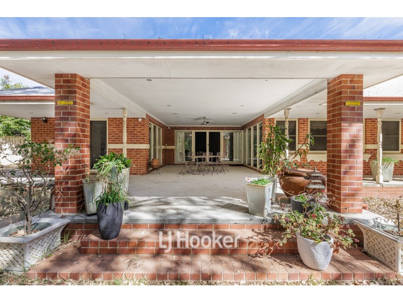 8 Cadell View, Millbridge WA 6232