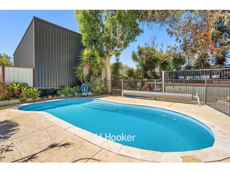 4 Rosamond Street, Australind WA 6233