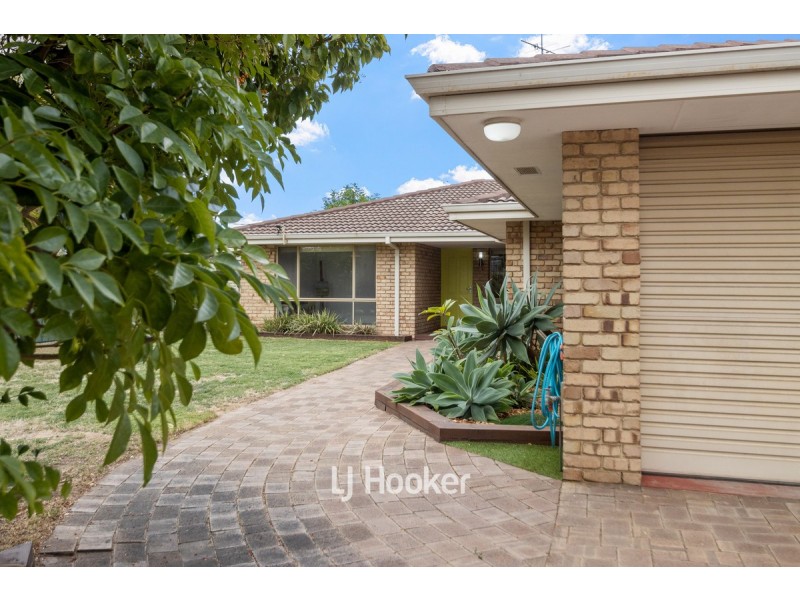 13 Wickham Way, Australind WA 6233