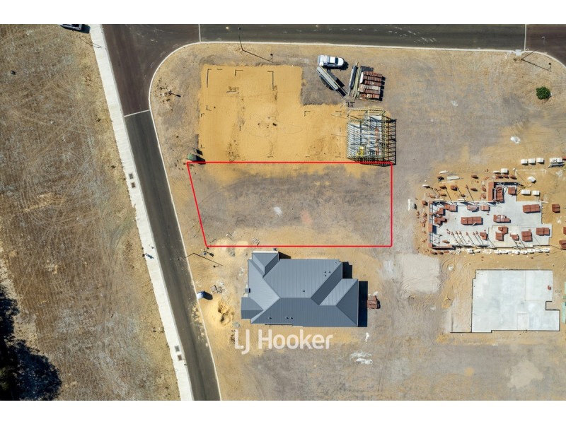 19 Henry Willmott Drive, Geographe WA 6280