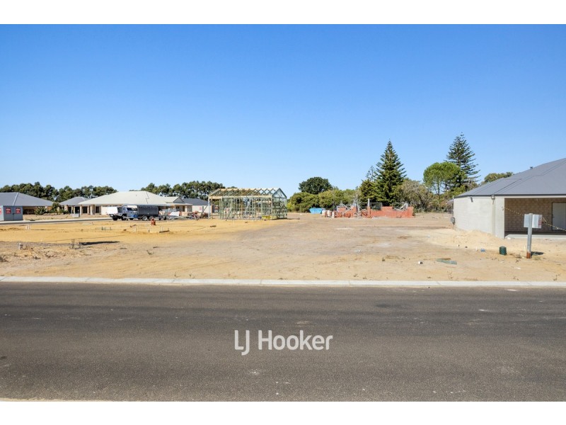19 Henry Willmott Drive, Geographe WA 6280