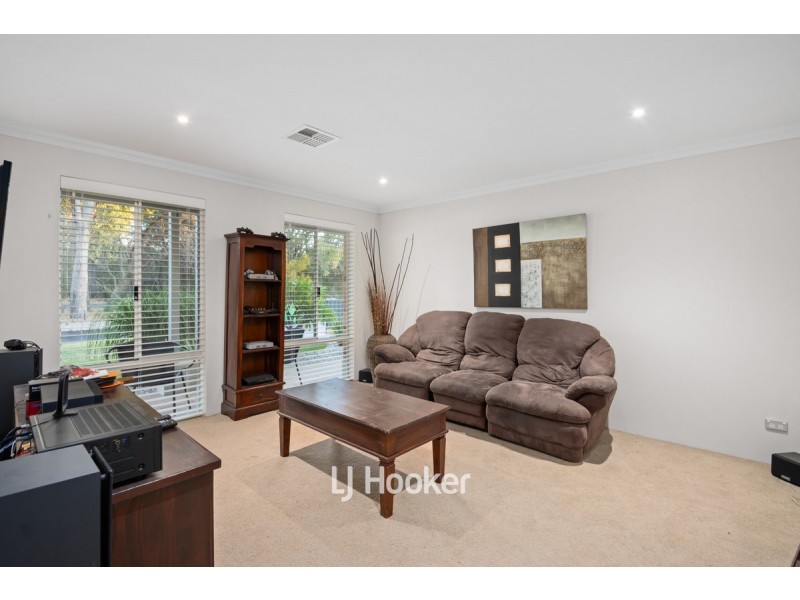 21 Walingale Drive, Australind WA 6233