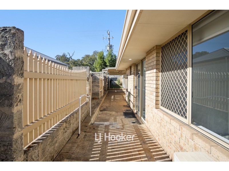 1/13 Paris Road, Australind WA 6233