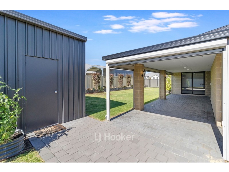 12 Hawkesbury Way, Australind WA 6233