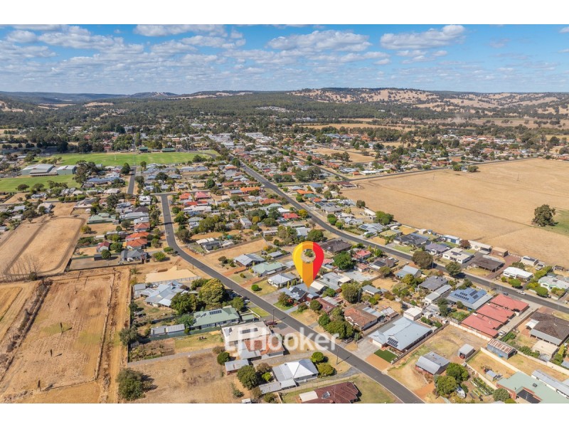 23 Centennial Avenue, Harvey WA 6220