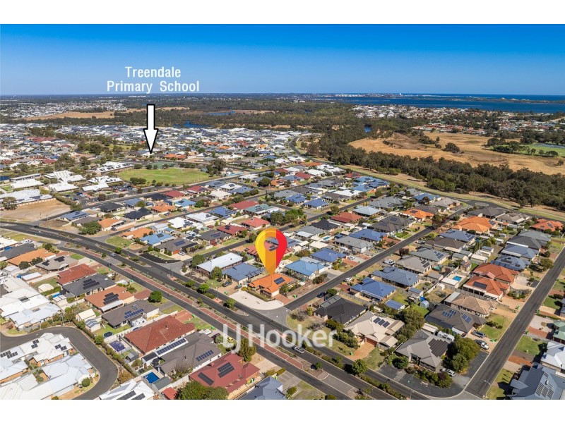 30 The Boulevard, Australind WA 6233