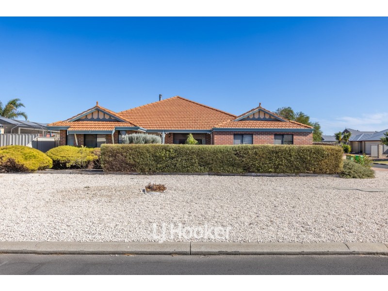 30 The Boulevard, Australind WA 6233