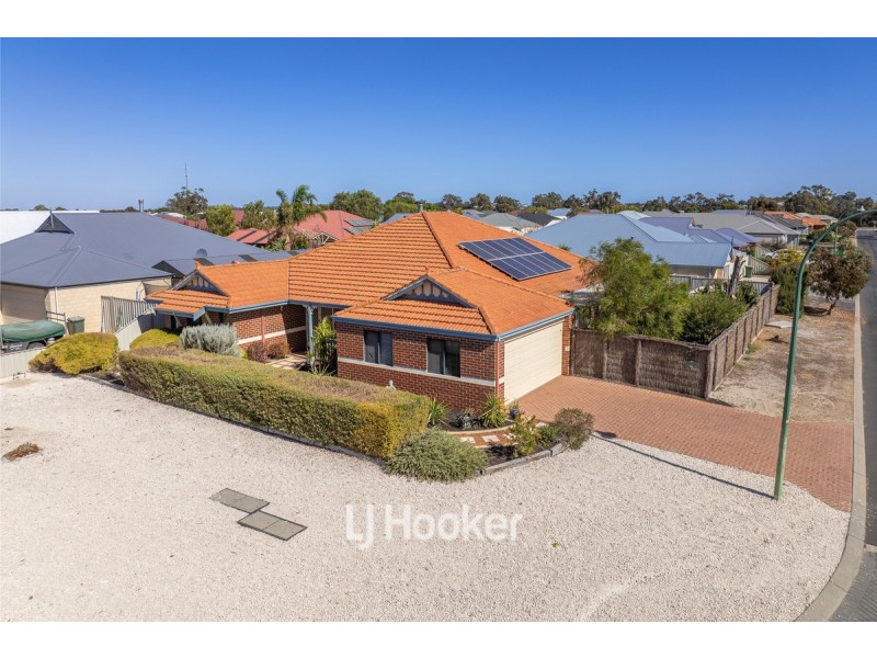 30 The Boulevard, Australind WA 6233