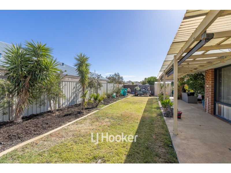 30 The Boulevard, Australind WA 6233