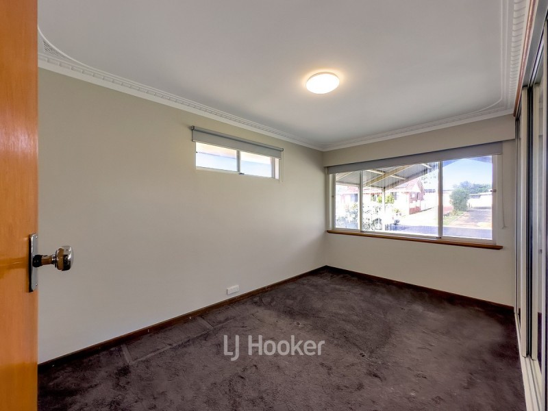 168 Clarke Street East, Carey Park WA 6230