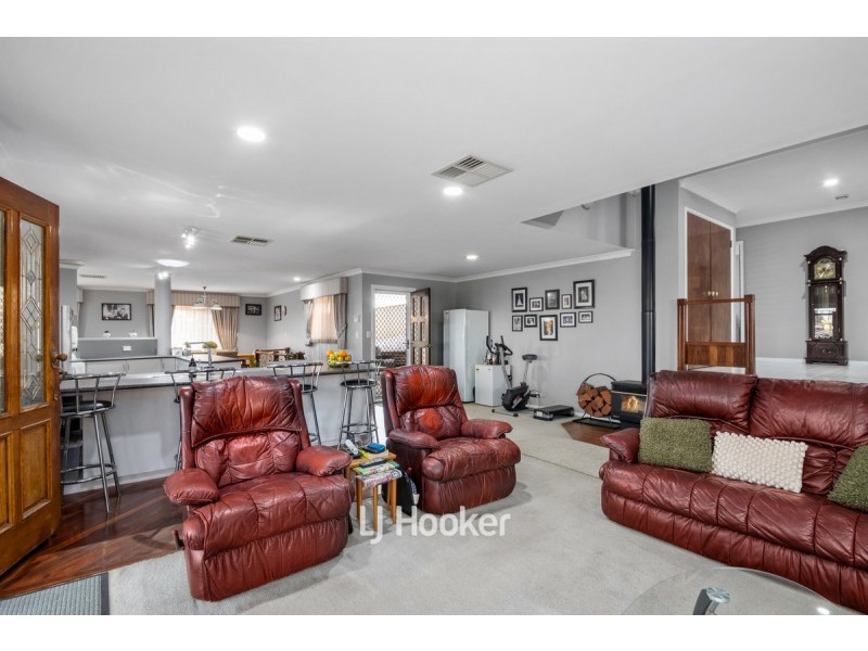 7 Crocker Place, Australind WA 6233