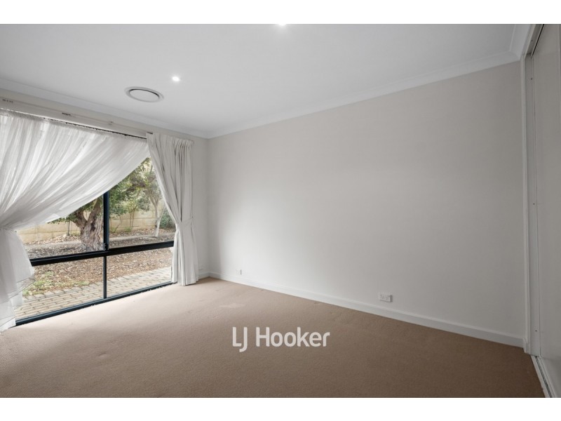 296 Norton Promenade, Dalyellup WA 6230