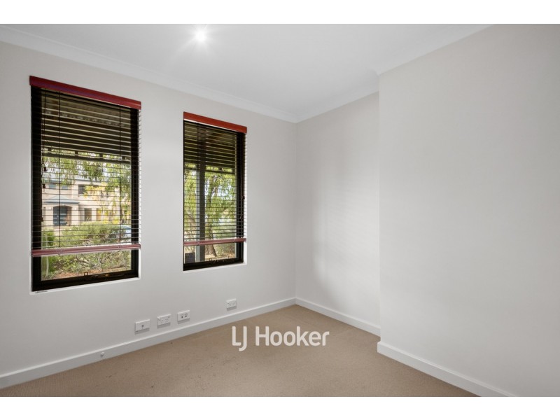 296 Norton Promenade, Dalyellup WA 6230