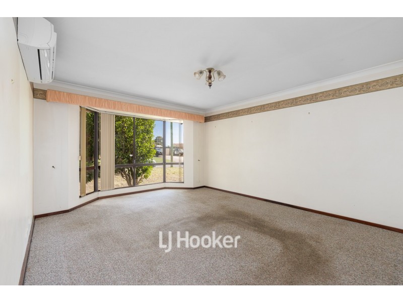 11 Young Close, Carey Park WA 6230