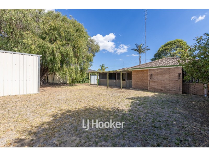 11 Young Close, Carey Park WA 6230