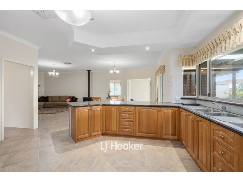 4 Cummins Place, South Bunbury WA 6230