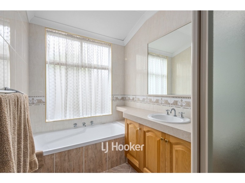 4 Cummins Place, South Bunbury WA 6230