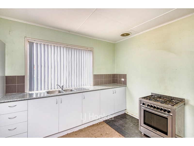 8 Porter Street, Collie WA 6225