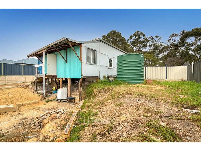 8 Porter Street, Collie WA 6225