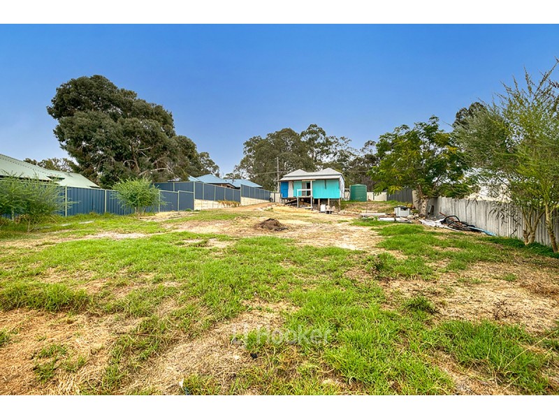 8 Porter Street, Collie WA 6225