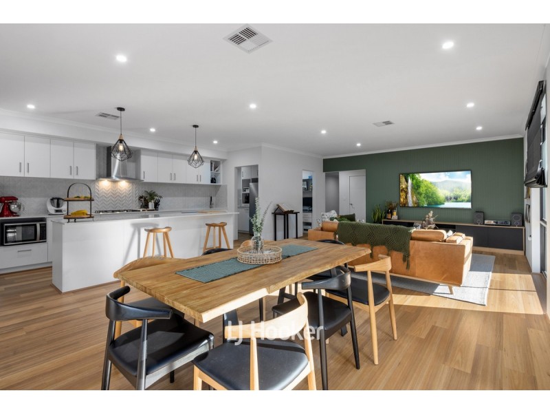 11 Amethyst Street, Australind WA 6233