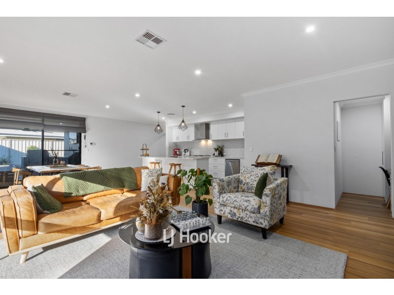 11 Amethyst Street, Australind WA 6233