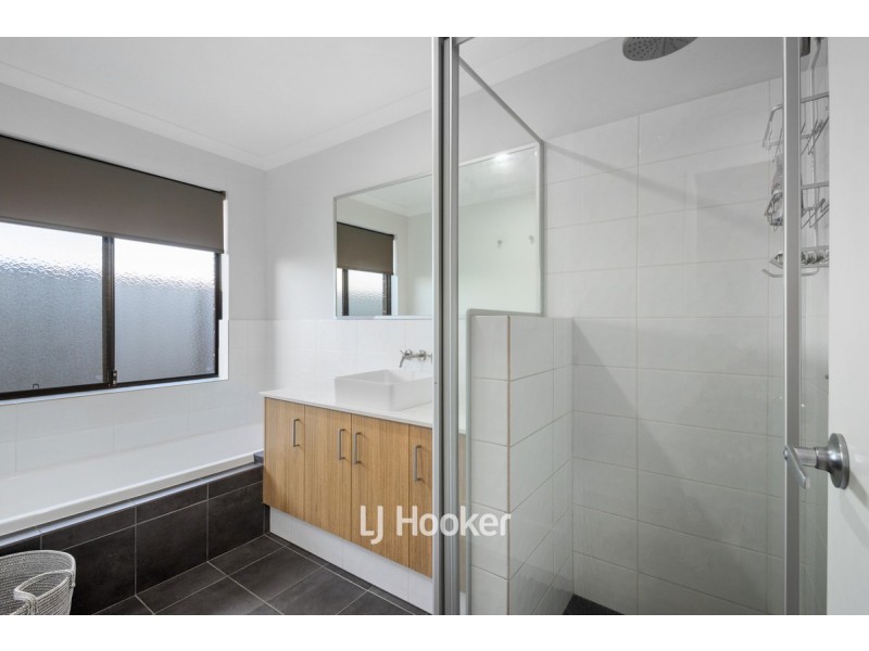 11 Amethyst Street, Australind WA 6233