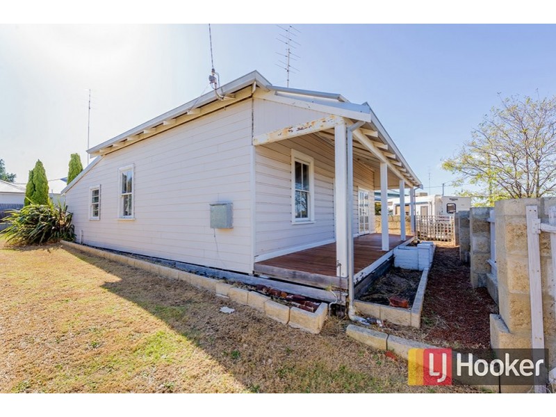 88 Beach Road, Bunbury WA 6230