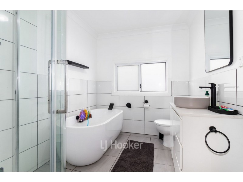 92 Swanstone Street, Collie WA 6225