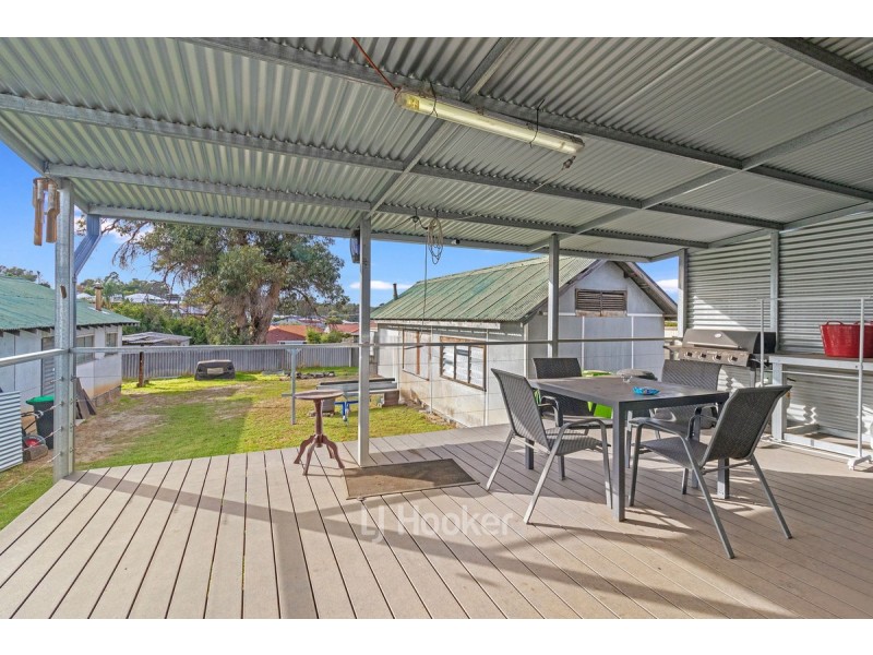92 Swanstone Street, Collie WA 6225