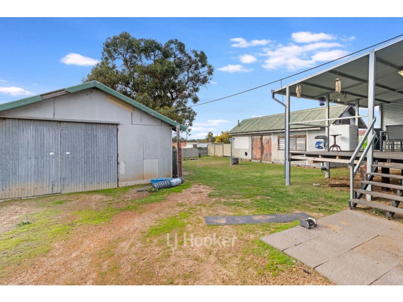 92 Swanstone Street, Collie WA 6225