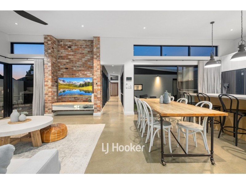 6 Isernia Place, South Bunbury WA 6230