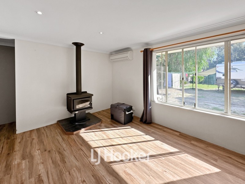 4 Country Road, Bovell WA 6280