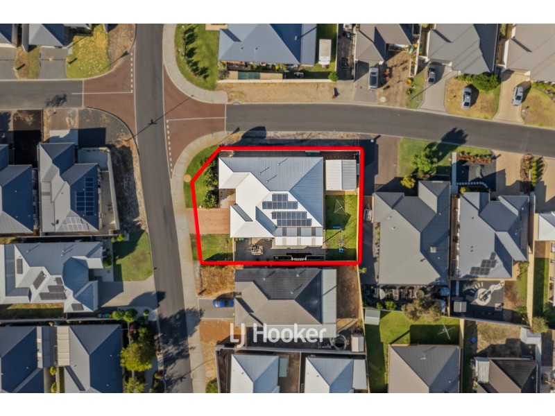 7 Lewana Approach, Dalyellup WA 6230