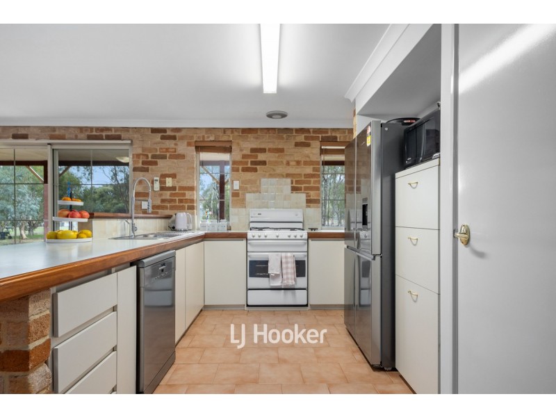 19 Padbury Road, Dardanup West WA 6236