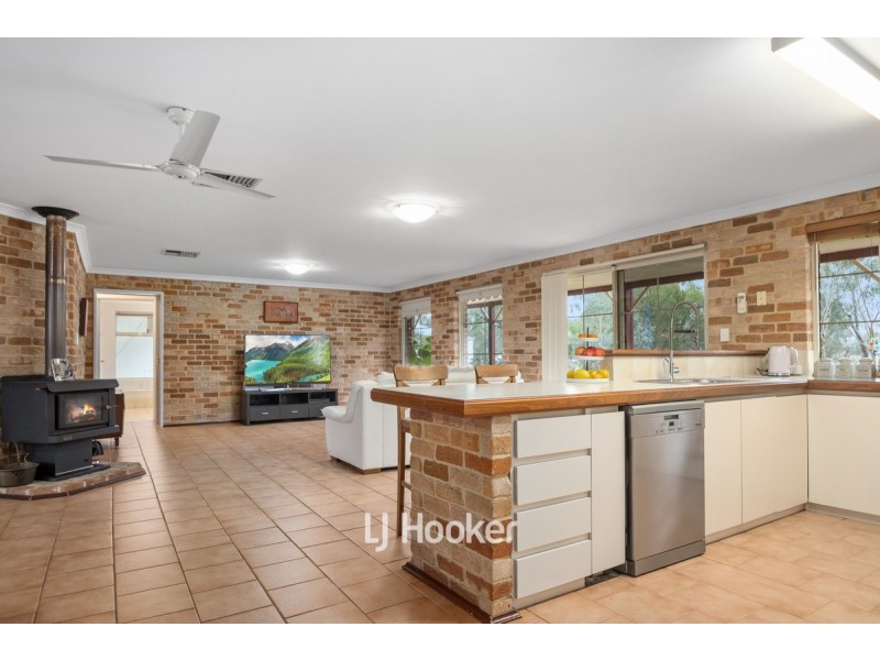 19 Padbury Road, Dardanup West WA 6236