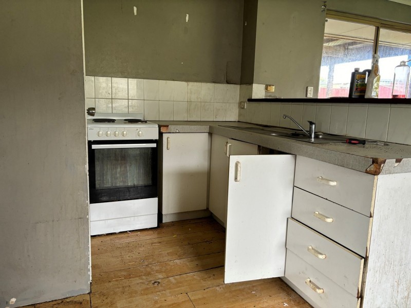 13 Sunburst Grove, Collie WA 6225