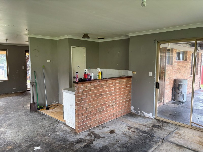 13 Sunburst Grove, Collie WA 6225