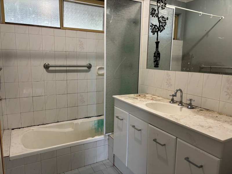 13 Sunburst Grove, Collie WA 6225