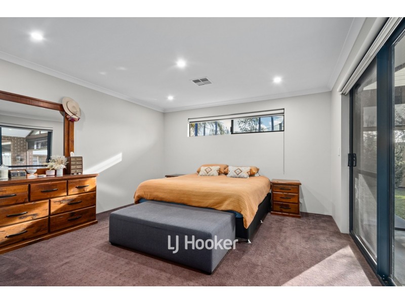 24 Carnegie Street, Dalyellup WA 6230