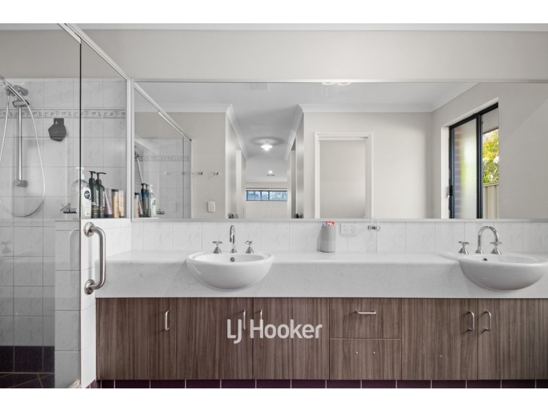 24 Carnegie Street, Dalyellup WA 6230