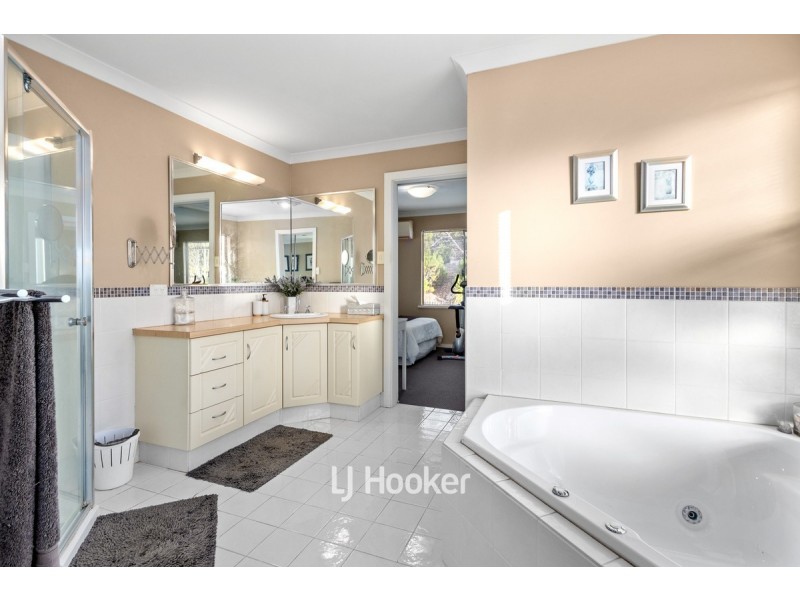 39 Ashford Place, South Bunbury WA 6230