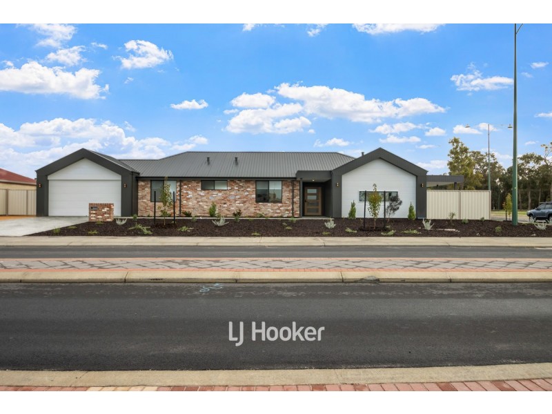 90 Grand Entrance, Australind WA 6233
