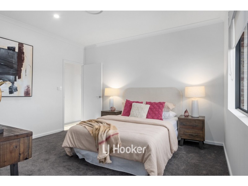 90 Grand Entrance, Australind WA 6233