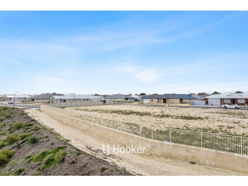 4 Carnelian Avenue, Australind WA 6233