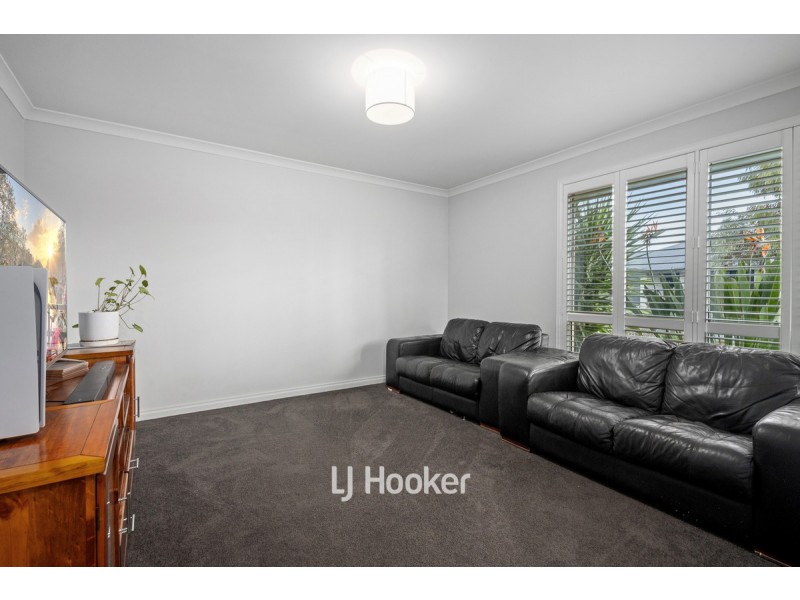 11 Ammolite Way, Australind WA 6233