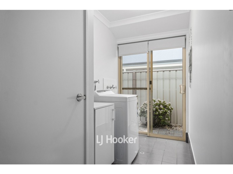 11 Ammolite Way, Australind WA 6233